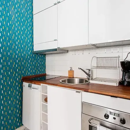 Renovated Design District Daire *