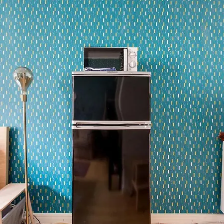 Renovated Design District Apartment *