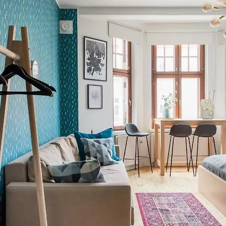 Renovated Design District Daire